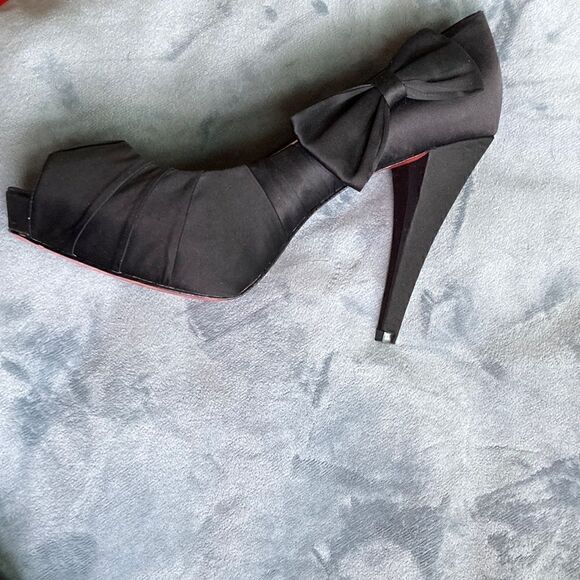 Paris Hilton platform Bow Detail Pleated stiletto heels size 9 1/2 - Picture 9 of 16